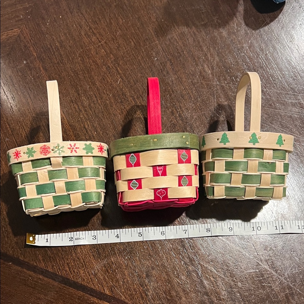 Trio of small Christmas baskets